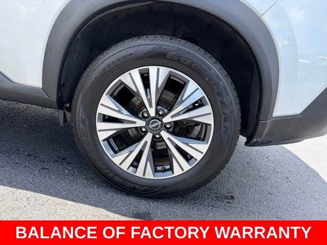Used 2023 Silver Nissan SV image 10