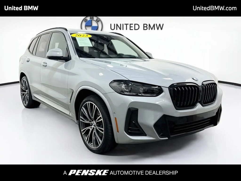 Used 2023 Brooklyn Grey Metallic BMW xDrive30i image 3