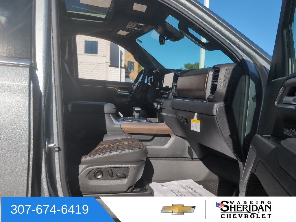 New 2026 Sterling Gray Metallic Chevrolet High Country image 34