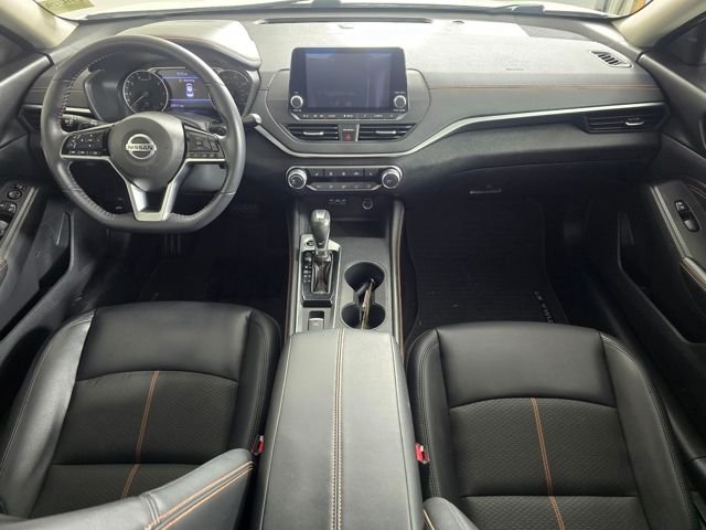 Used 2019 Pearl White Nissan 2.5 SR image 7