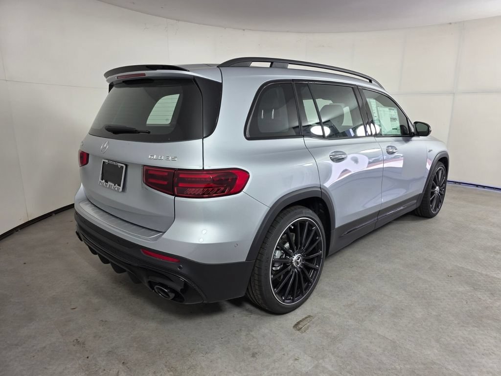 2026 Mercedes-Benz GLB AMG GLB 35 - Photo 23