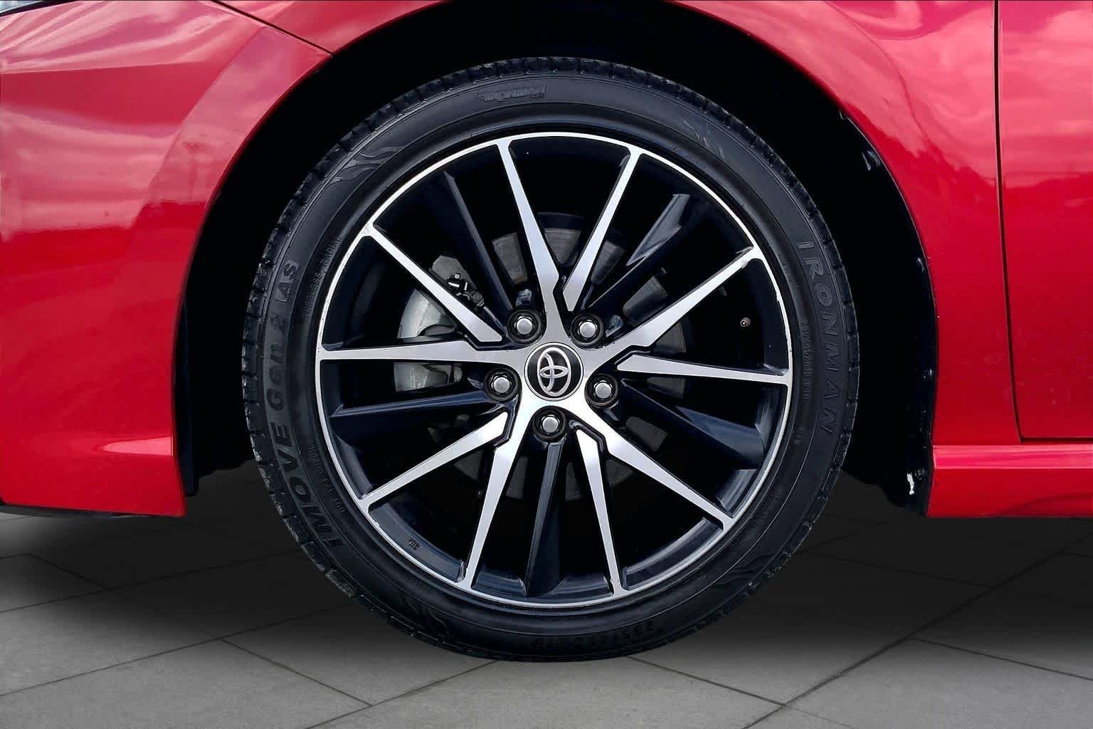 Used 2022 Supersonic Red Toyota SE image 11