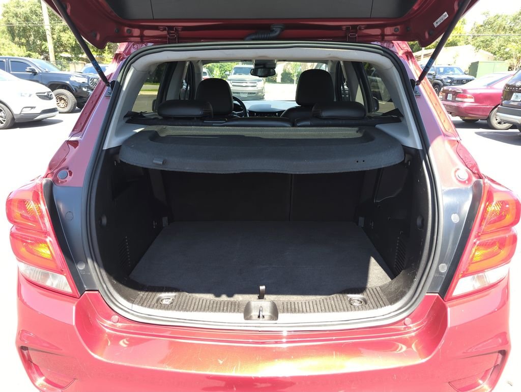 Used 2018 Red Chevrolet LT image 29