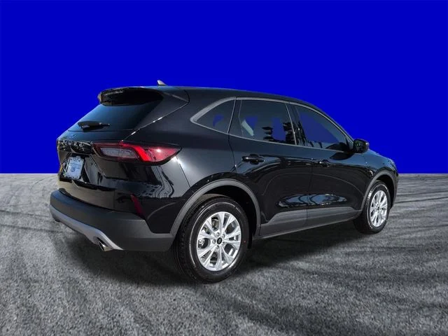 New 2026 Agate Black Metallic Ford Active® image 4