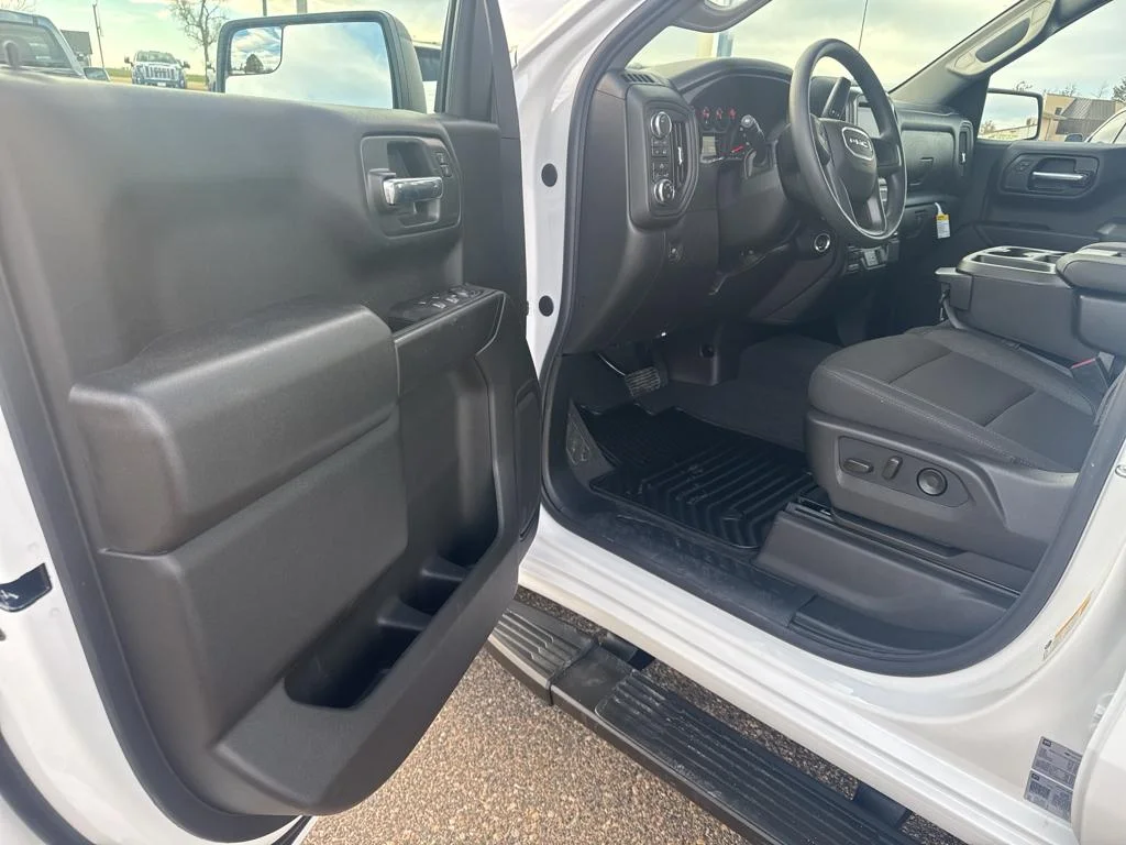 New 2026 Summit White GMC Pro image 10