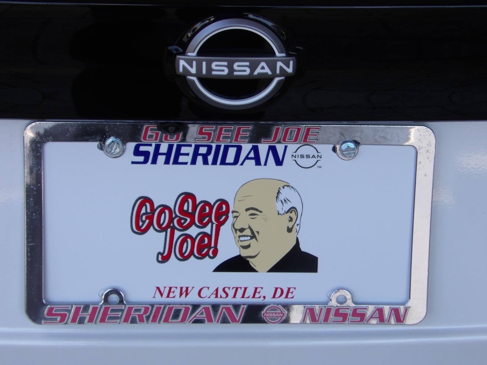 New 2026 Aspen White TriCoat / Super Black Two-tone Nissan SV image 10