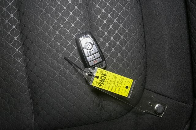 Used 2023 Silver Ford Active image 41