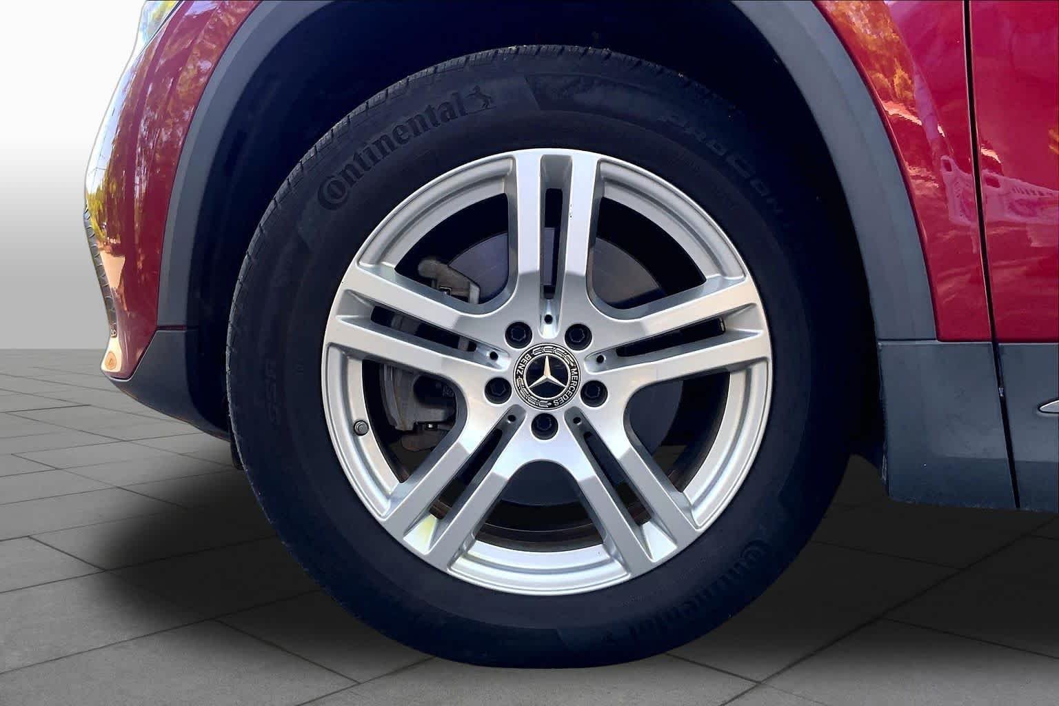 Used 2021 Patagonia Red Metallic Mercedes-Benz GLA 250 image 10