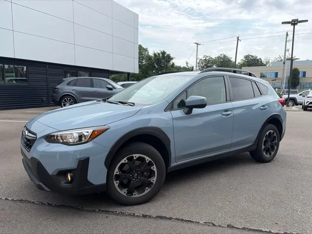 Used 2023 Cool-Gray Khaki Subaru Premium image 6