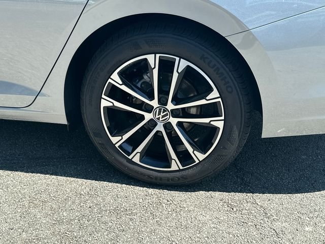New 2026 Silver Volkswagen 1.5T Sport image 35