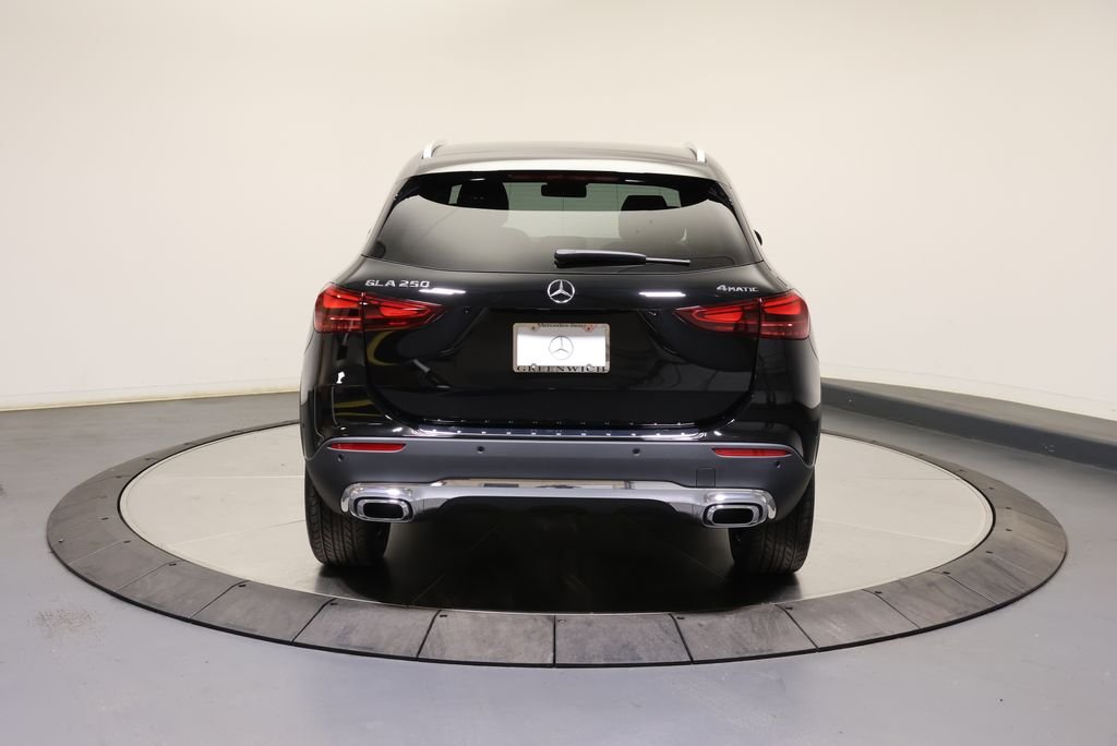New 2026 Night Black Mercedes-Benz GLA 250 image 6