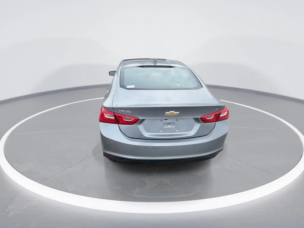 Used 2024 Gray Chevrolet LT image 7