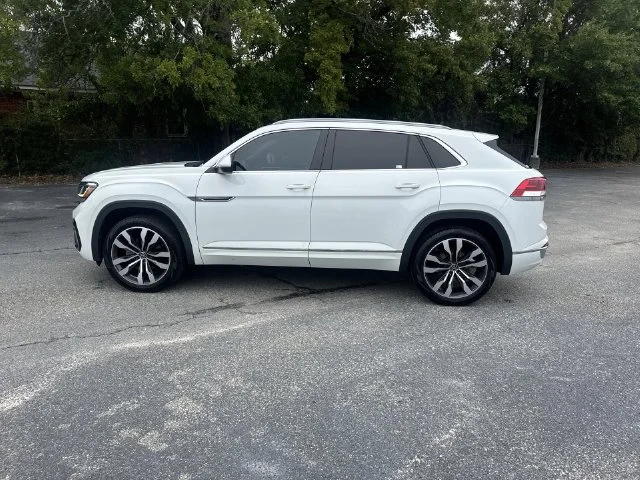 Used 2021 White Volkswagen 3.6L V6 SEL R-Line image 8