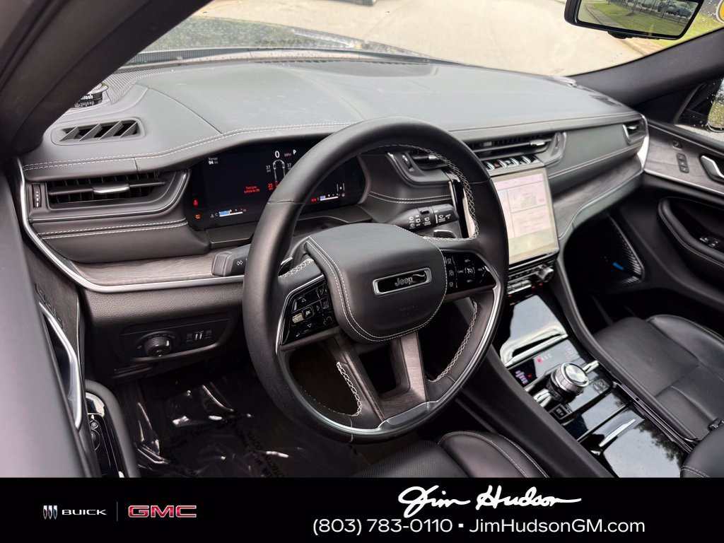 Used 2021 Gray Jeep Overland image 4