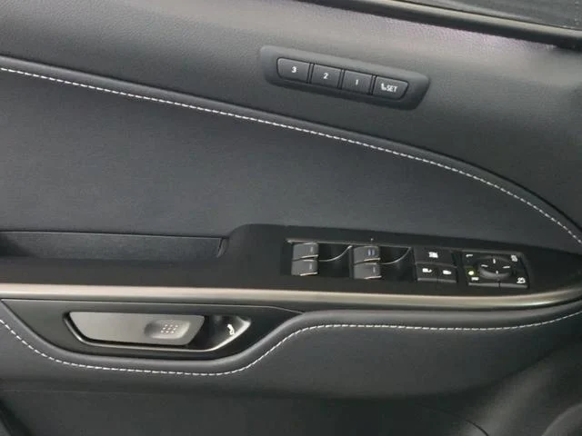 New 2026 Ultra White Lexus PREMIUM image 33
