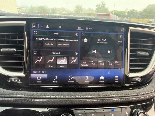 Used 2021 Gray Chrysler Touring image 18