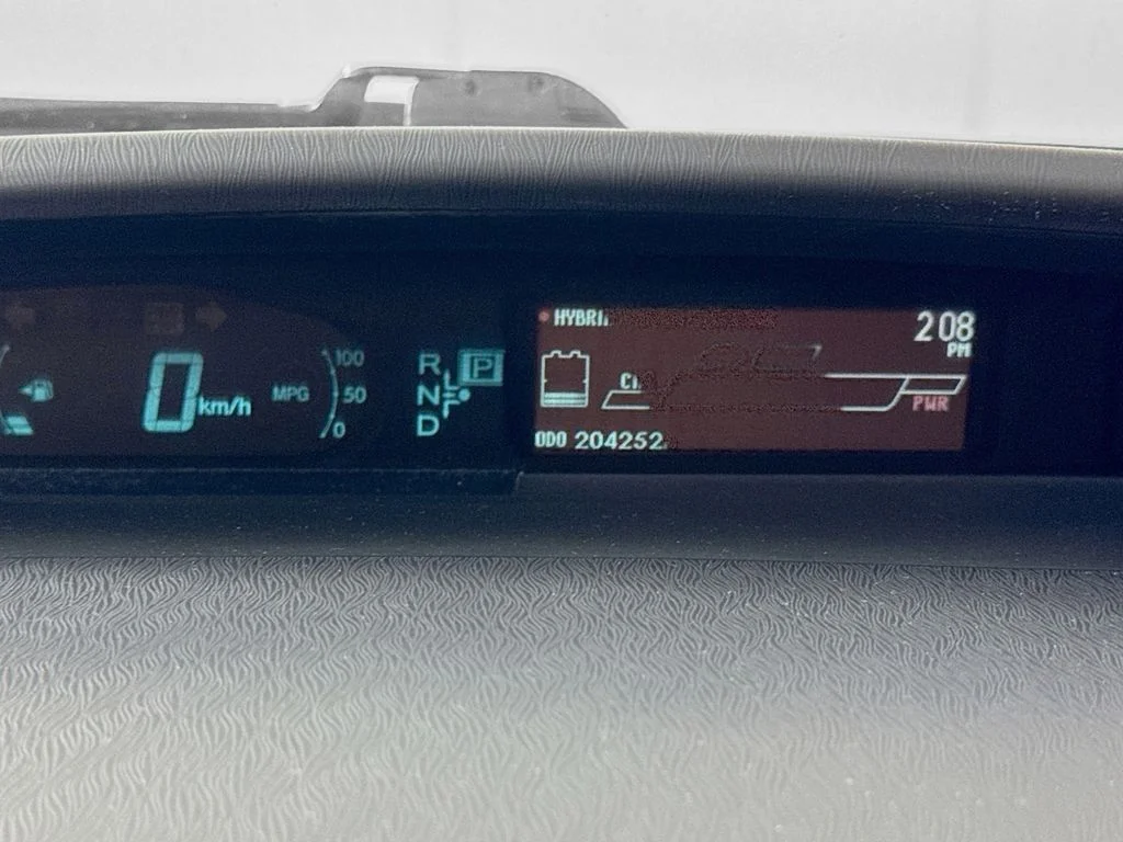 Used 2014 Red Toyota Five image 15