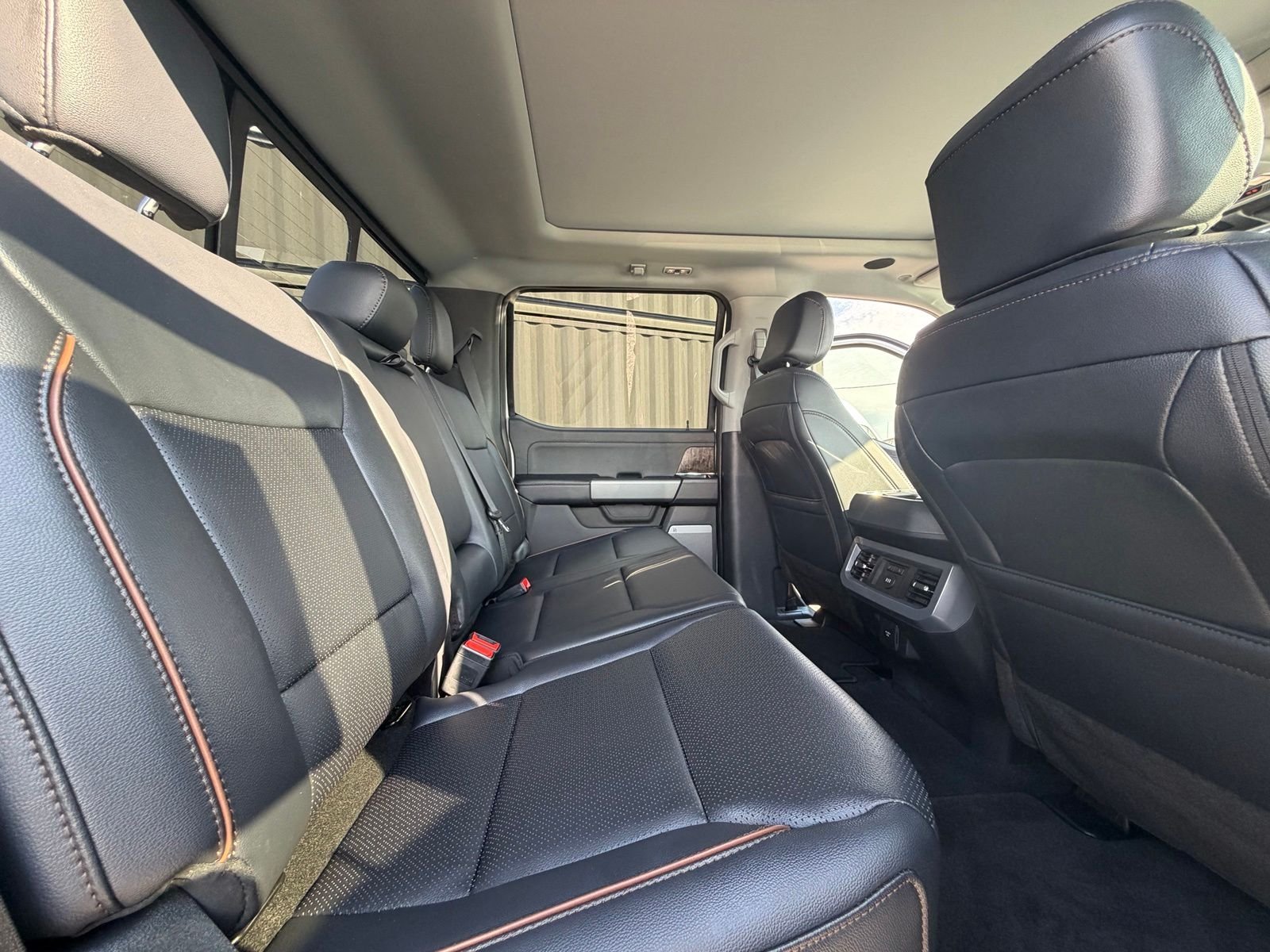 2026 Ford F-350 Super Duty Lariat - Photo 30