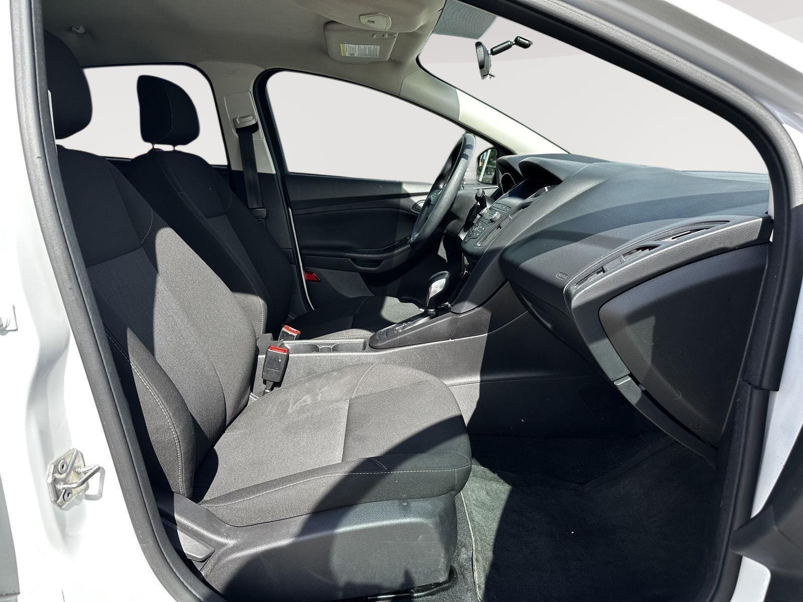 Used 2018 Oxford White Ford S image 25