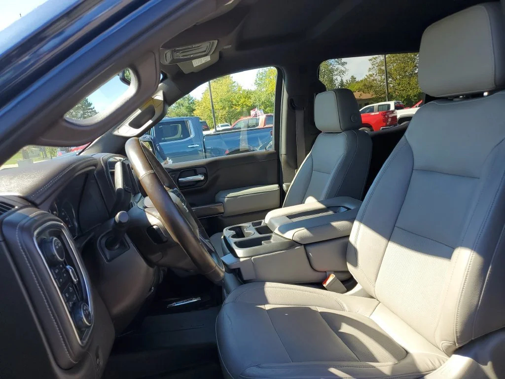 Used 2020 NORTHSKY BLUE METALLIC Chevrolet LTZ image 5
