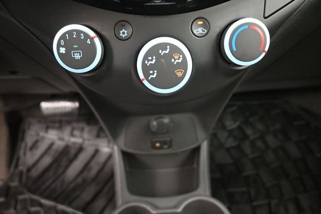Used 2014 Blue Chevrolet 1LT image 28