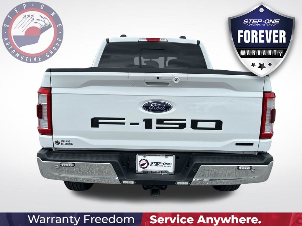 Used 2022 White Ford Lariat image 6