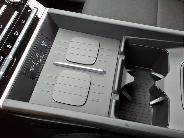 New 2026 White Hyundai SE image 22