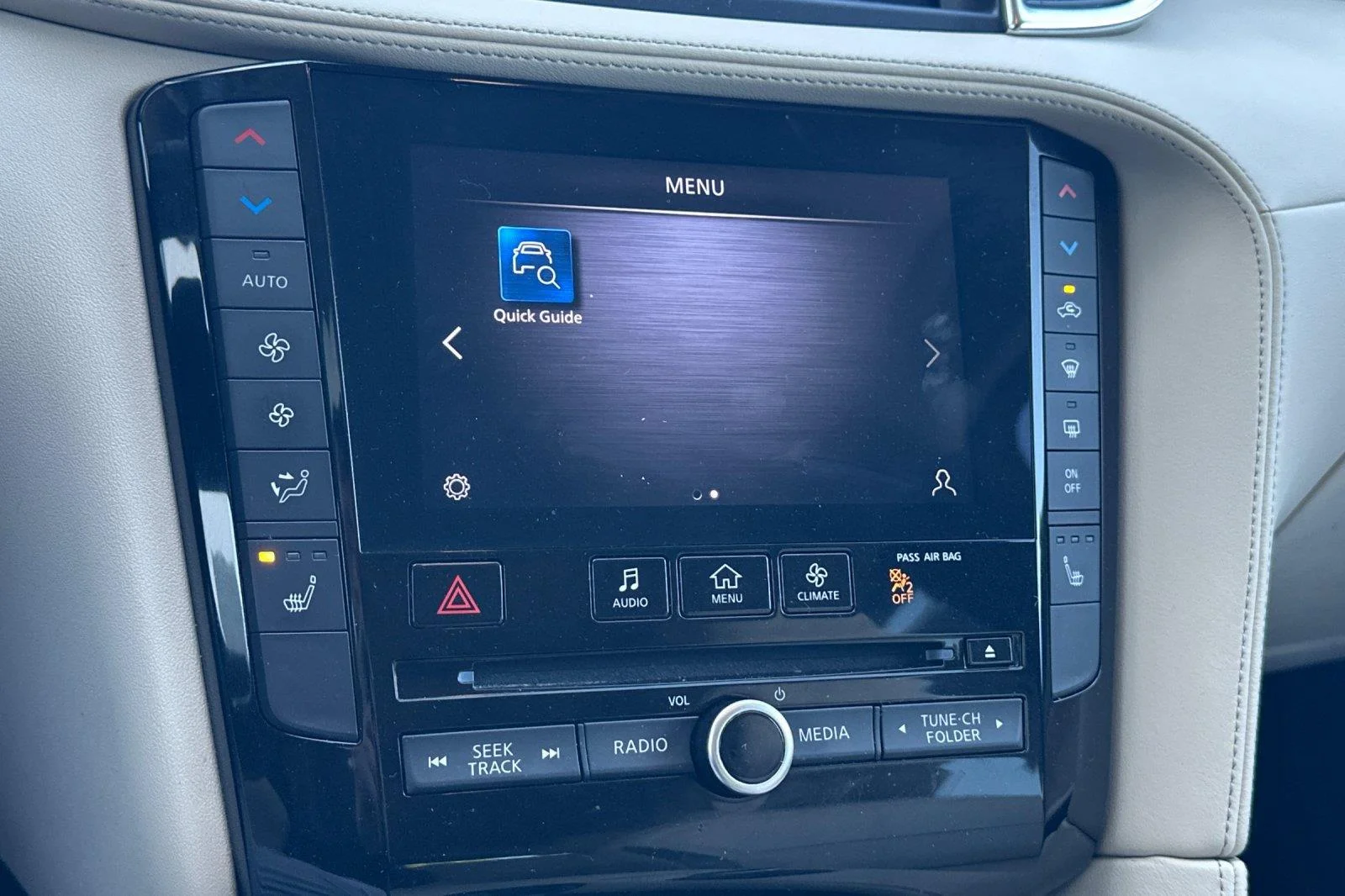 Used 2022 Slate Gray INFINITI LUXE image 20