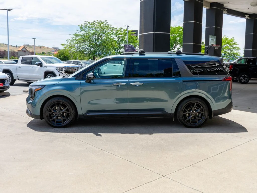 Certified Used 2025 Blue Kia SX Prestige image 4