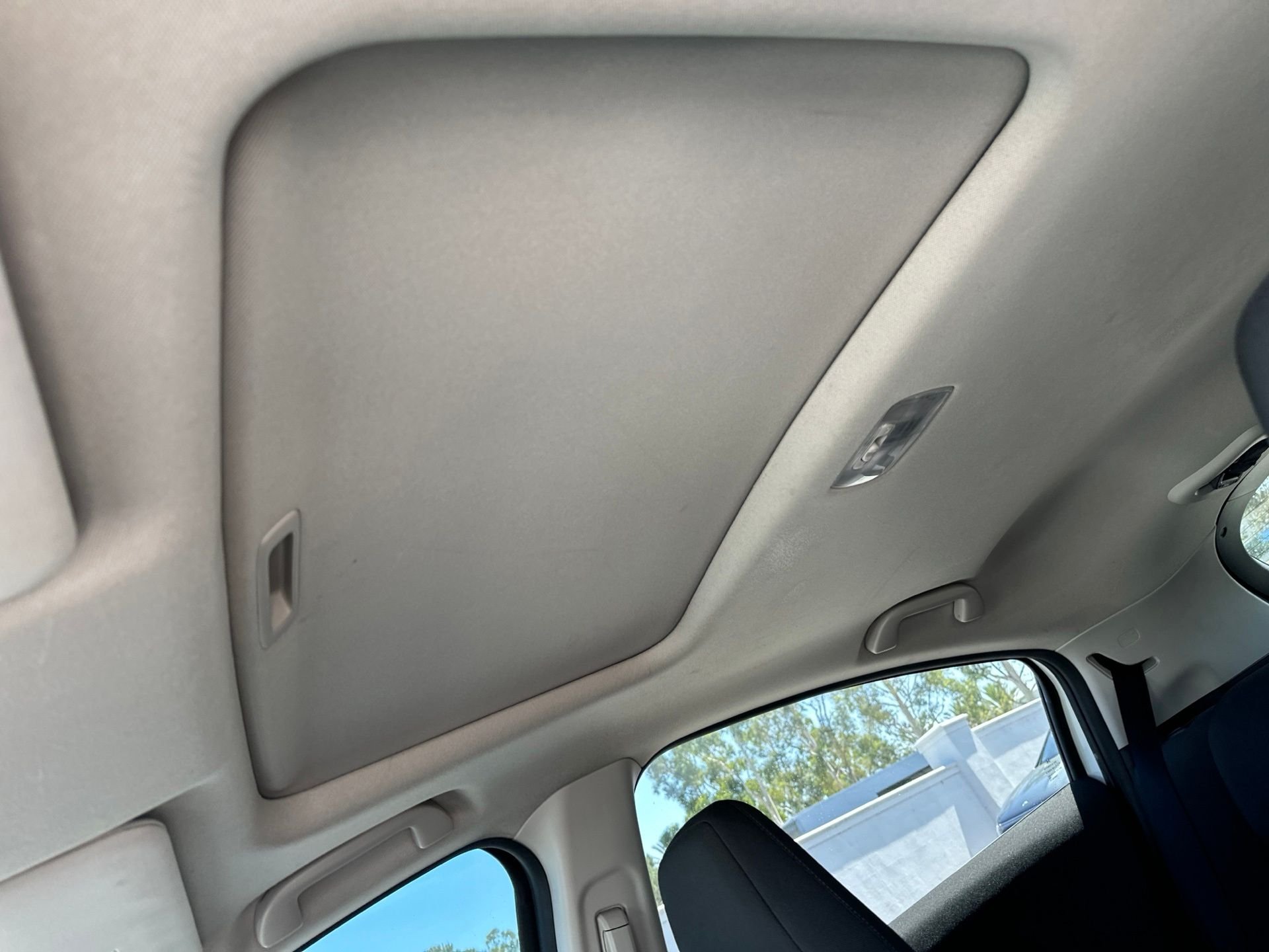 Used 2022  Honda EX image 7
