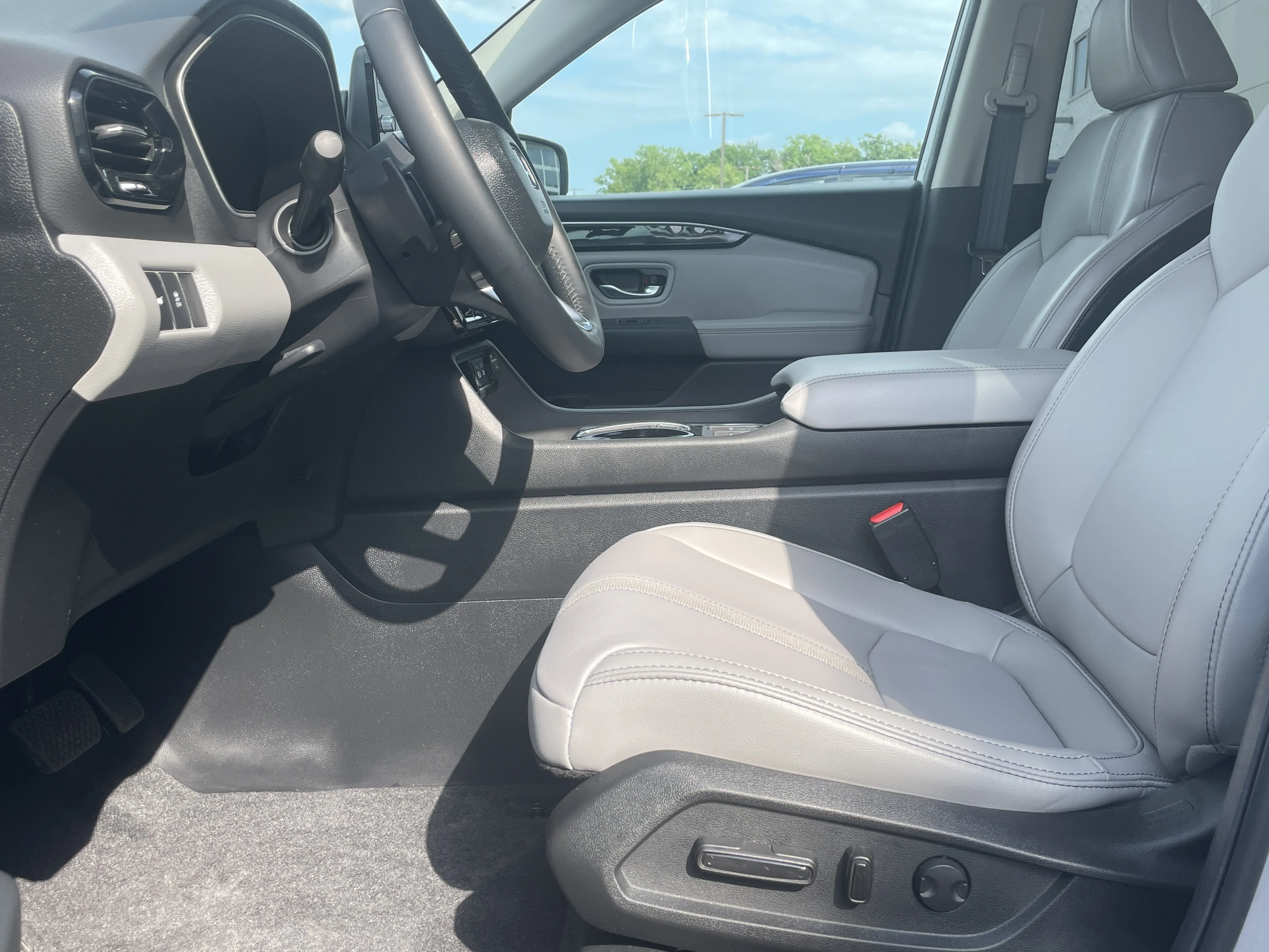 2025 Honda Pilot EX-L - Photo 61