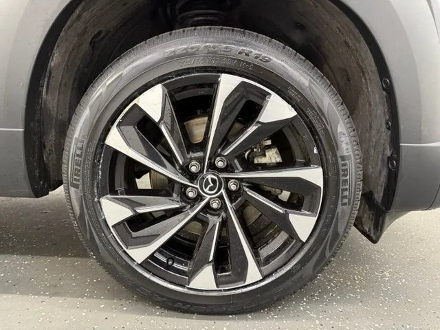 Used 2025 Gray Mazda Premium Plus image 22