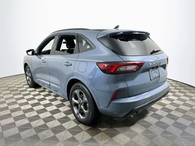 Certified Pre-Owned 2024 Ford Escape ST-Line