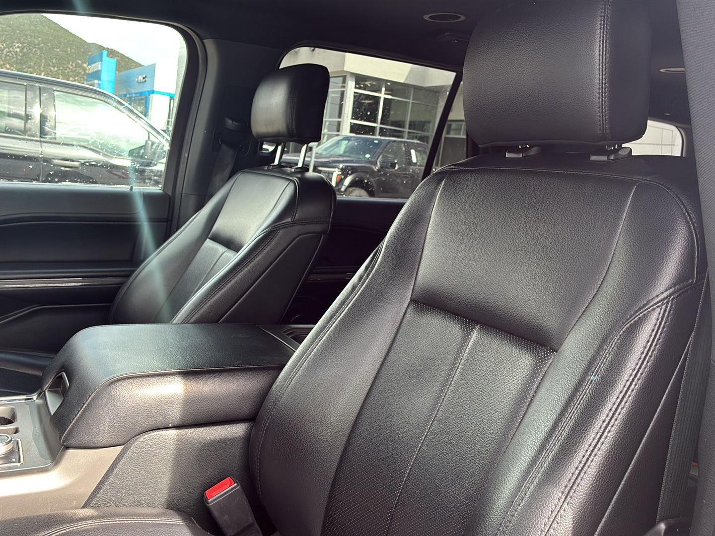 Used 2020 Star White Ford XLT image 5