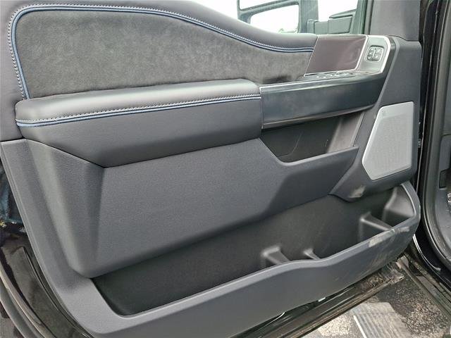 2026 Ford F-350 Super Duty Platinum - Photo 29