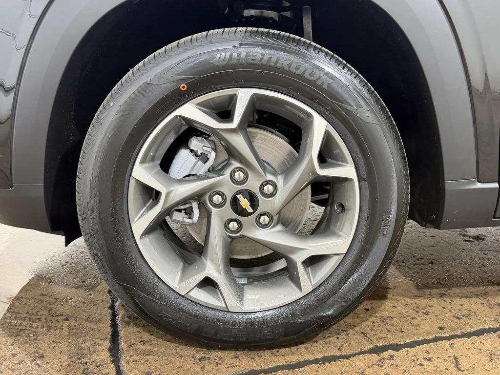 2026 Chevrolet Trax LT - Photo 13