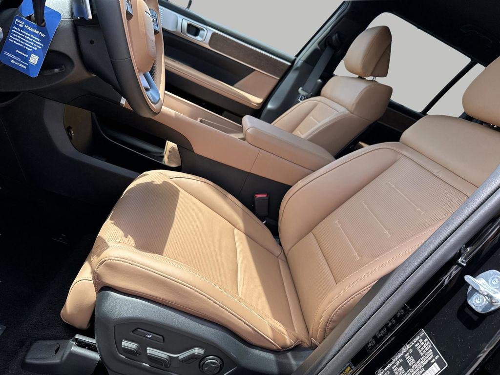 New 2026 Phantom Black Hyundai Calligraphy FWD image 9