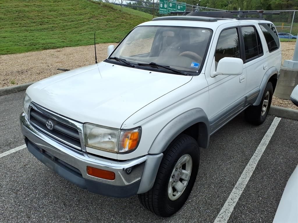Used 1998 White Toyota SR5 Limited image 2
