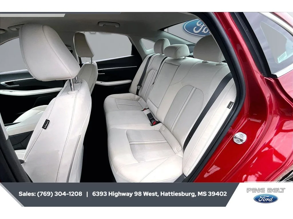 Used 2025 Ultimate red Hyundai SEL image 20