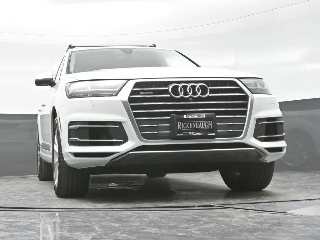 Used 2019 White Audi 55 Premium Plus image 25