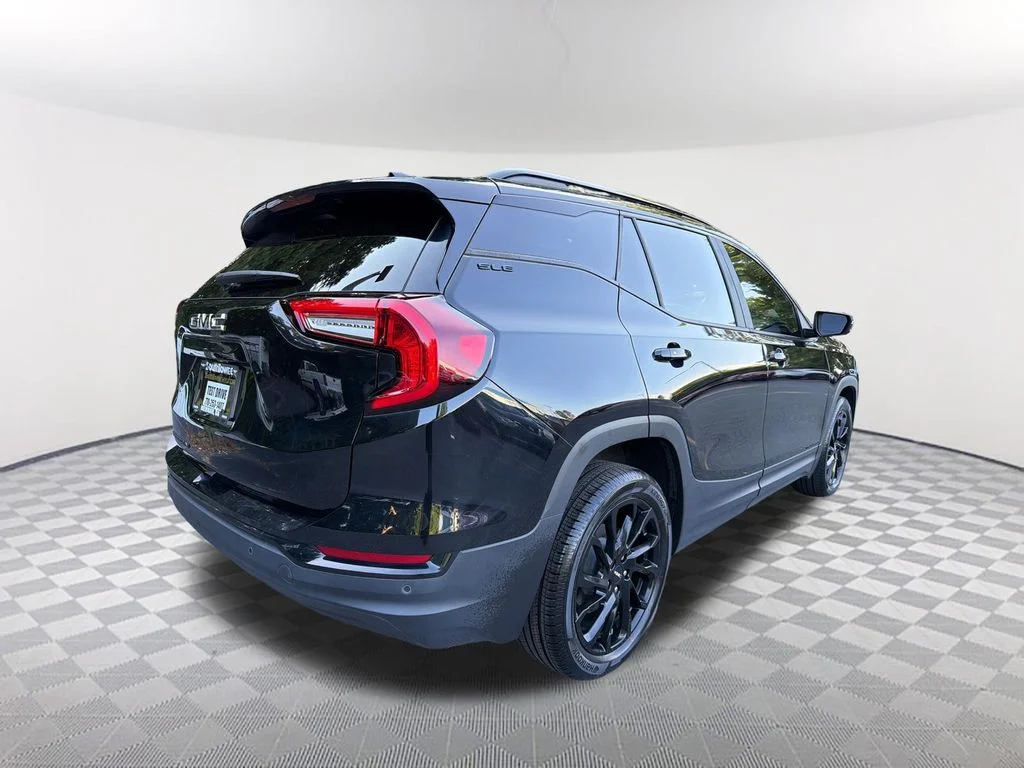 Used 2023 Black GMC SLE image 5