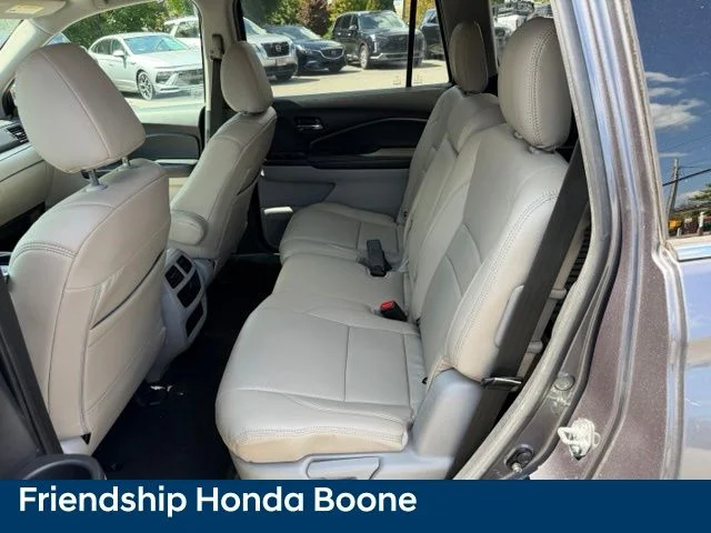 Used 2019 Gray Honda LX image 25