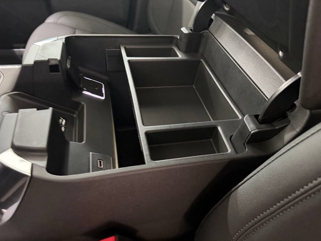 2026 GMC Sierra 1500 SLT - Photo 24