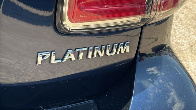 Used 2020 Blue Nissan Platinum image 12