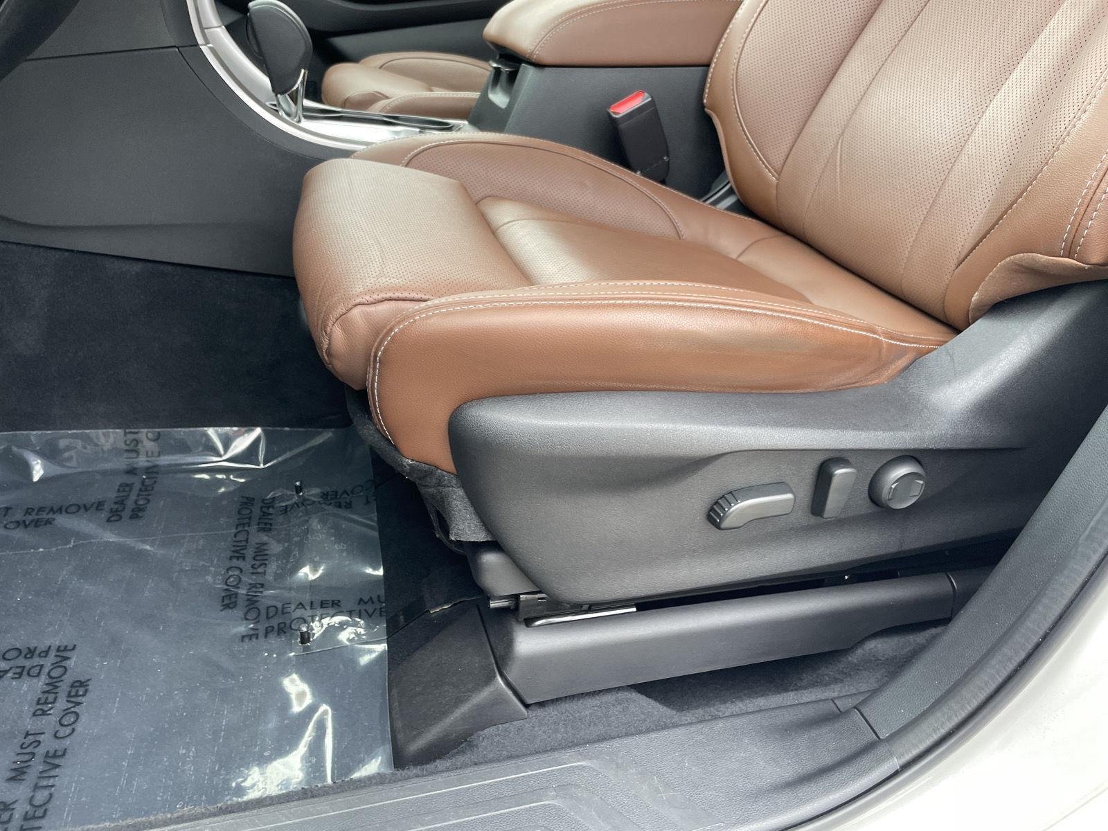 Used 2021 Crystal White Pearl Subaru Touring image 18