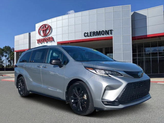 2024 Toyota Sienna XSE