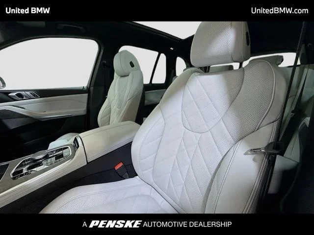 New 2026 Alpine White BMW X5 40i image 5