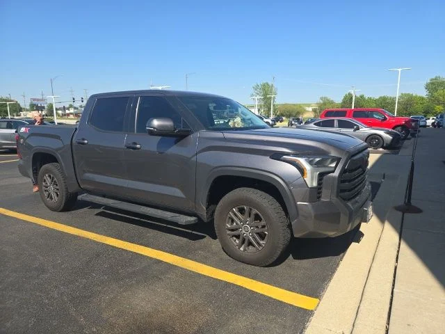 2023 Toyota Tundra SR5 3.4L 4WD CrewMax 5.5' Bed's photo