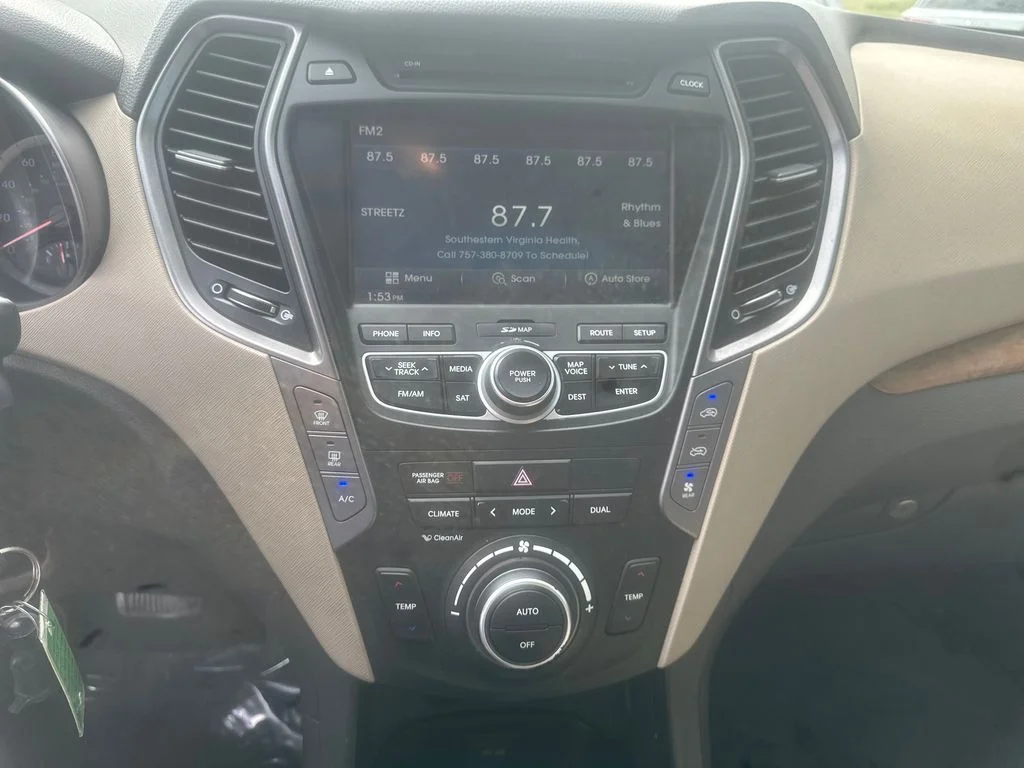 Used 2013 Blue Hyundai GLS image 11