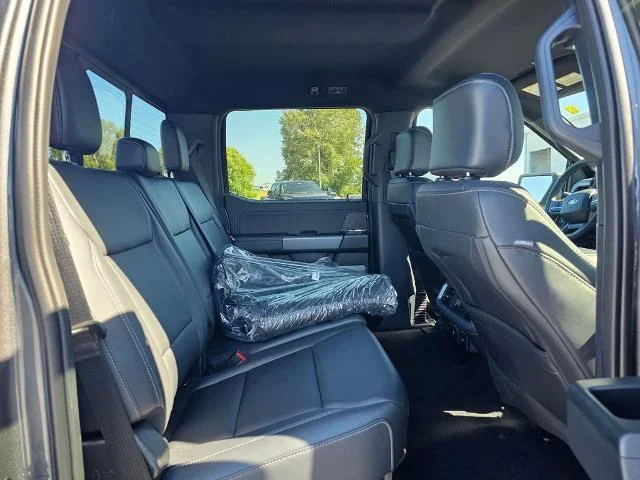New 2026 Carbonized Gray Metallic Ford XLT image 48